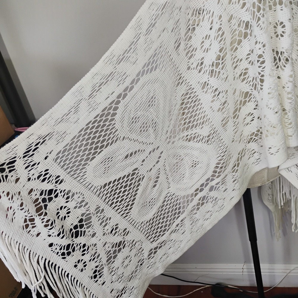 Vintage Butterfly Crochet Knit Shawl Womens One Size Ivory Boho Fairy Grannycore - Picture 4 of 11